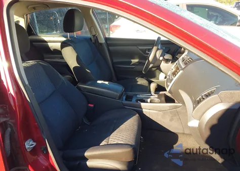 2016 Nissan Altima 2.5/2.5 S/2.5 Sl/2.5 Sr/2.5 Sv из США, поврежденный, VIN 1N4AL3AP6GC186618